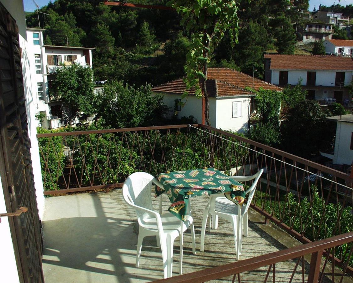 Rooms By The Sea Jelsa, Hvar - 127 3*